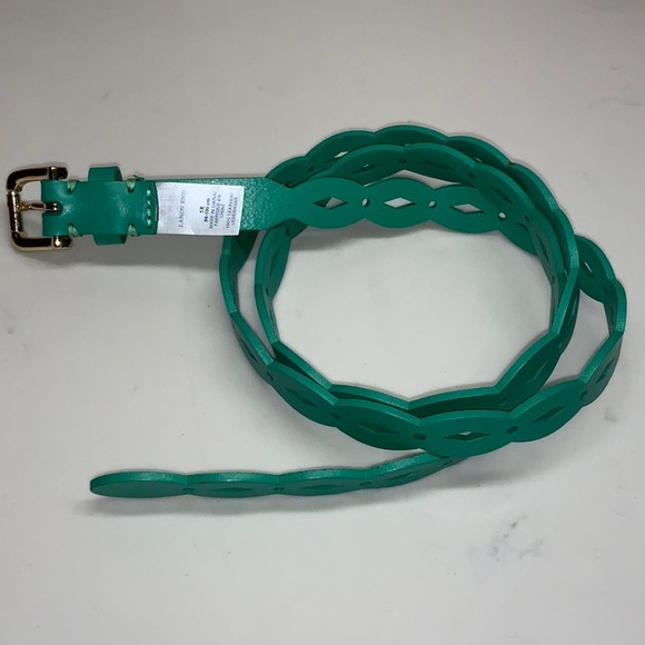 Lands’ End Spring Green Leather Belt 1X 16W, 18W New Without Tags Cut Out Design - Picture 6 of 6